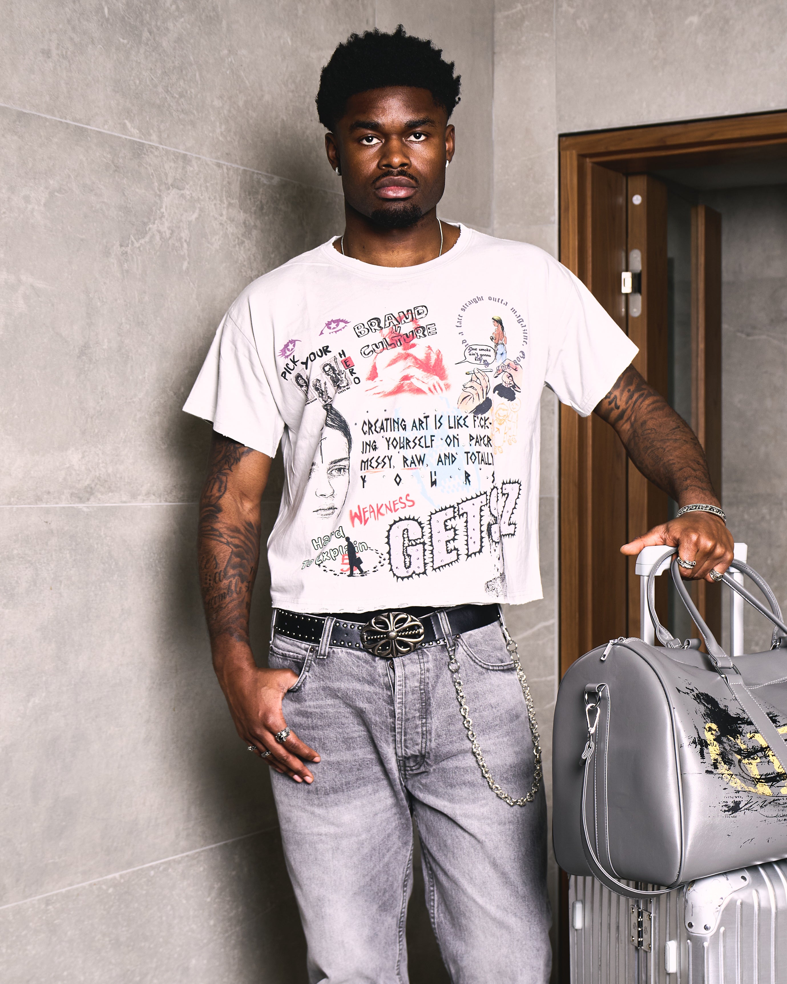 "PICK YOUR HERO" TEE